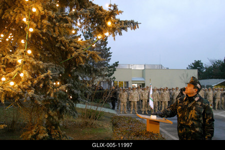 Hazaérkeztek az irakban szolgáló katonák-stock-foto