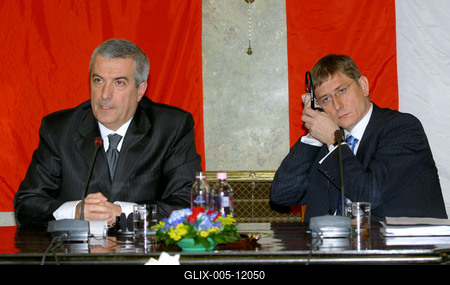 Budapestre látogatott Calin Popescu Tariceanu román miniszterelnök-stock-foto