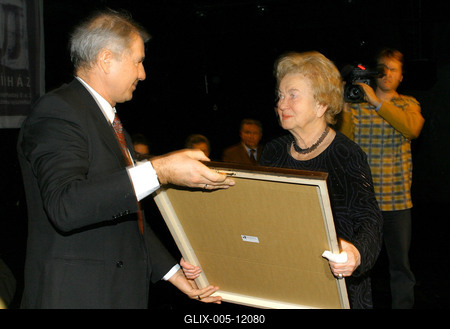 Könyv Bubik Istvánról-stock-foto