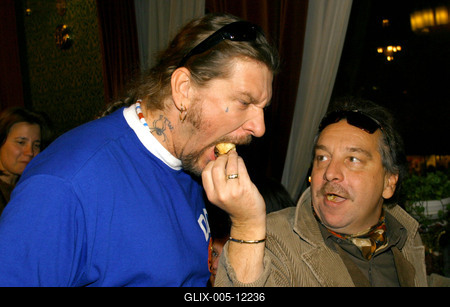 A Le a fejjel díszbemutatója az Urániában-stock-foto