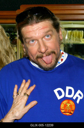 A Le a fejjel díszbemutatója az Urániában-stock-foto