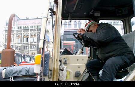 A Kossuth téren demonstrálnak a gazdák-stock-foto
