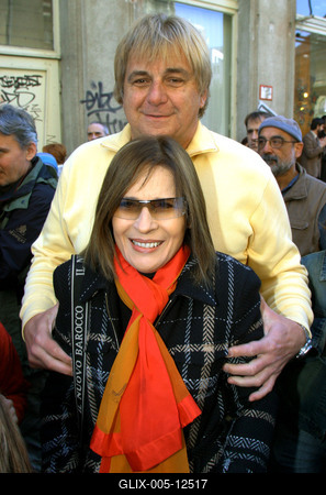 Faültetés a Föld Napja alkalmából-stock-foto