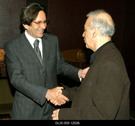 Zenthe Ferenc 85 éves-stock-foto