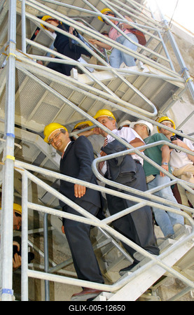 Épül az új aluljáró a Keletinél-stock-foto