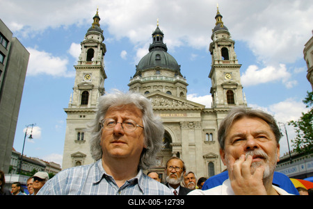 Megnyílt az Ünnepi Könyvhét-stock-foto
