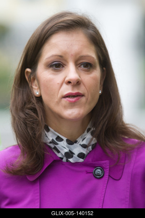 Szél Bernadett sajtótájékoztatót tart Hatvanban-stock-foto