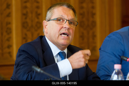 Matolcsy György beszámolója az MNB gazdálkodásáról-stock-foto