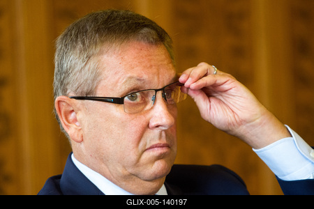 Matolcsy György beszámolója az MNB gazdálkodásáról-stock-foto