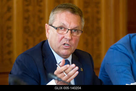 Matolcsy György beszámolója az MNB gazdálkodásáról-stock-foto