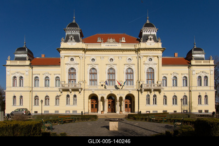 Kisújszállás, Városháza (Polgármesteri Hivatal)-stock-foto