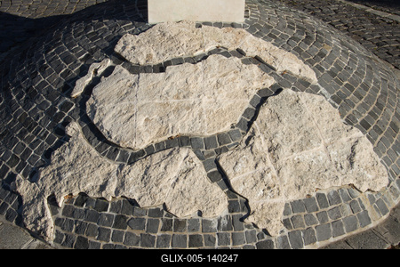 Trianon emlékmű Kisújszálláson-stock-foto