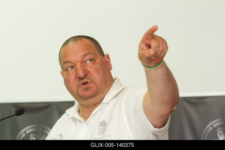 Németh Szilárd sajtótájékoztatója a Csepeli Szabadidő Központban-stock-foto