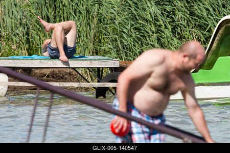 Turisták a Balatonon-stock-foto