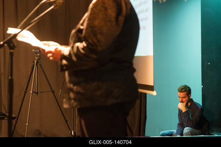 Ellenzéki konferencia a Gödör Klubban-stock-foto