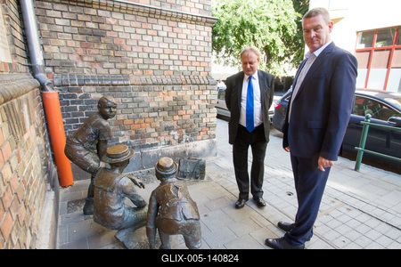Botka László és Hiller István sajtótájékoztatója-stock-foto