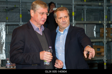 Megállapodást írtak alá az ellenzéki pártok-stock-foto