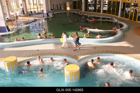 Gyógy- és Wellnessfürdő, Sárvár-stock-foto