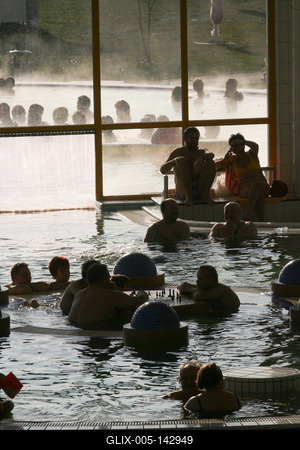 Gyógy- és Wellnessfürdő, Sárvár-stock-foto