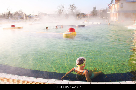 Gyógy- és Wellnessfürdő, Sárvár-stock-foto