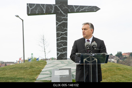 Politika - Szmolenszk emlékmű avatás-stock-foto