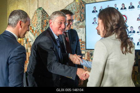 Politika - Miniszterelnök-jelöltek vitáznak-stock-foto