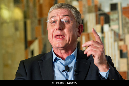 Politika - Miniszterelnök-jelöltek vitáznak-stock-foto