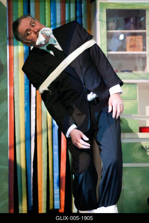 Presser Gábor - Varró Dániel - Teslár Ákos: Túl a Maszat-hegyen-stock-foto