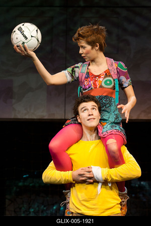 Presser Gábor - Varró Dániel - Teslár Ákos: Túl a Maszat-hegyen-stock-foto