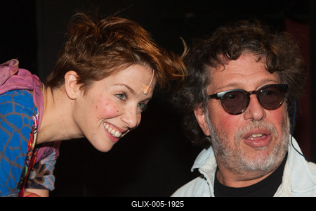 Presser Gábor - Varró Dániel - Teslár Ákos: Túl a Maszat-hegyen-stock-foto