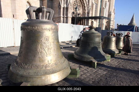 A Mátyás templom harangjai-stock-foto