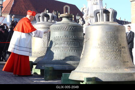 A Mátyás templom harangjai-stock-foto