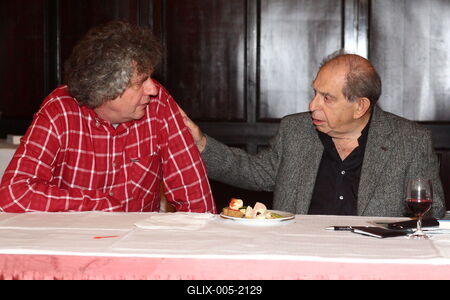 Paul Lendvai: Az eltékozolt ország - könyvbemutató-stock-foto