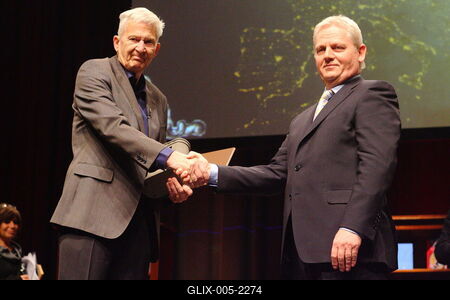 A Budapest Nagydíj átadása a Könyvfesztiválon-stock-foto