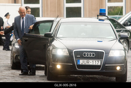 Beiktatják az új köztársasági elnököt-stock-foto