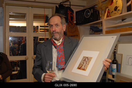 Benkő Dániel női hátsókat fest-stock-foto