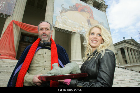 Nem kell Benkő Dániel művészete a Szépművészeti Múzeumnak-stock-foto