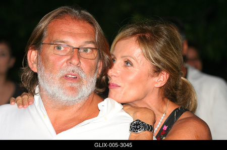 Delta-ház épült az Erzsébet téren-stock-foto