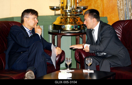 Demszky-Rogán egyeztetés a belvárosról-stock-foto