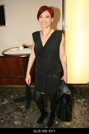 Öt éves az Egy Csepp Figyelem Alapítvány-stock-foto