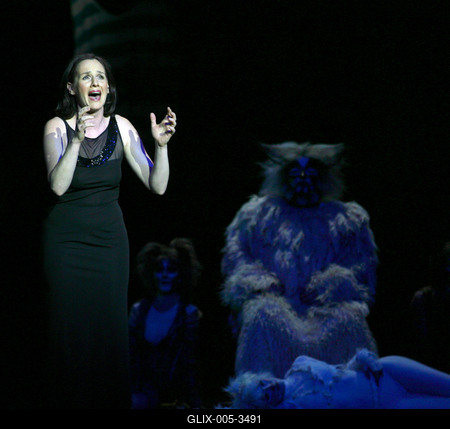 25 éve műsoron a Macskák c. musical-stock-foto