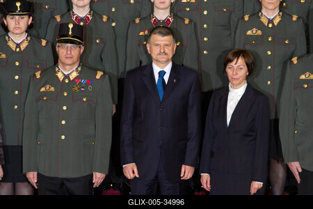 Az Országgyűlési Őrség eskütétele-stock-foto