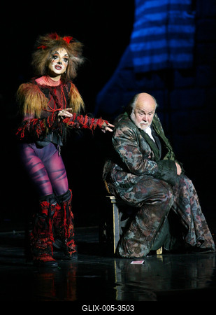 25 éve műsoron a Macskák c. musical-stock-foto