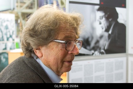 Könyvfesztivál megnyitó-stock-foto