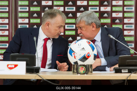 MLSZ sajtótájékoztató-stock-foto