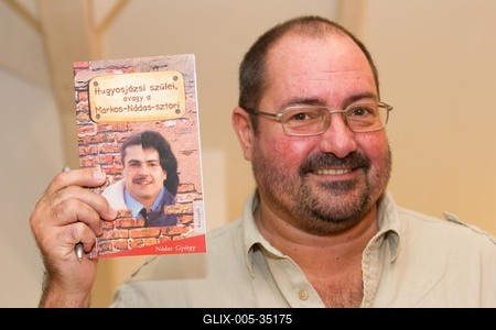 A Markos-Nádas-sztori c. könyv bemutatója-stock-foto