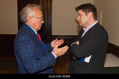 A Tisztelet Társasága 8. születésnapját ünnepelte-stock-foto