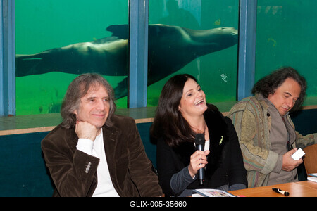 A L'art pourl'art képregény bemutatója-stock-foto