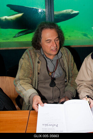 A L'art pourl'art képregény bemutatója-stock-foto