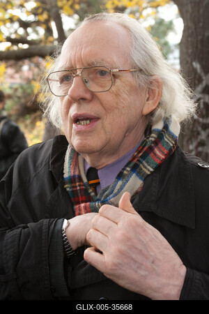 A Bibó István park avatása-stock-foto